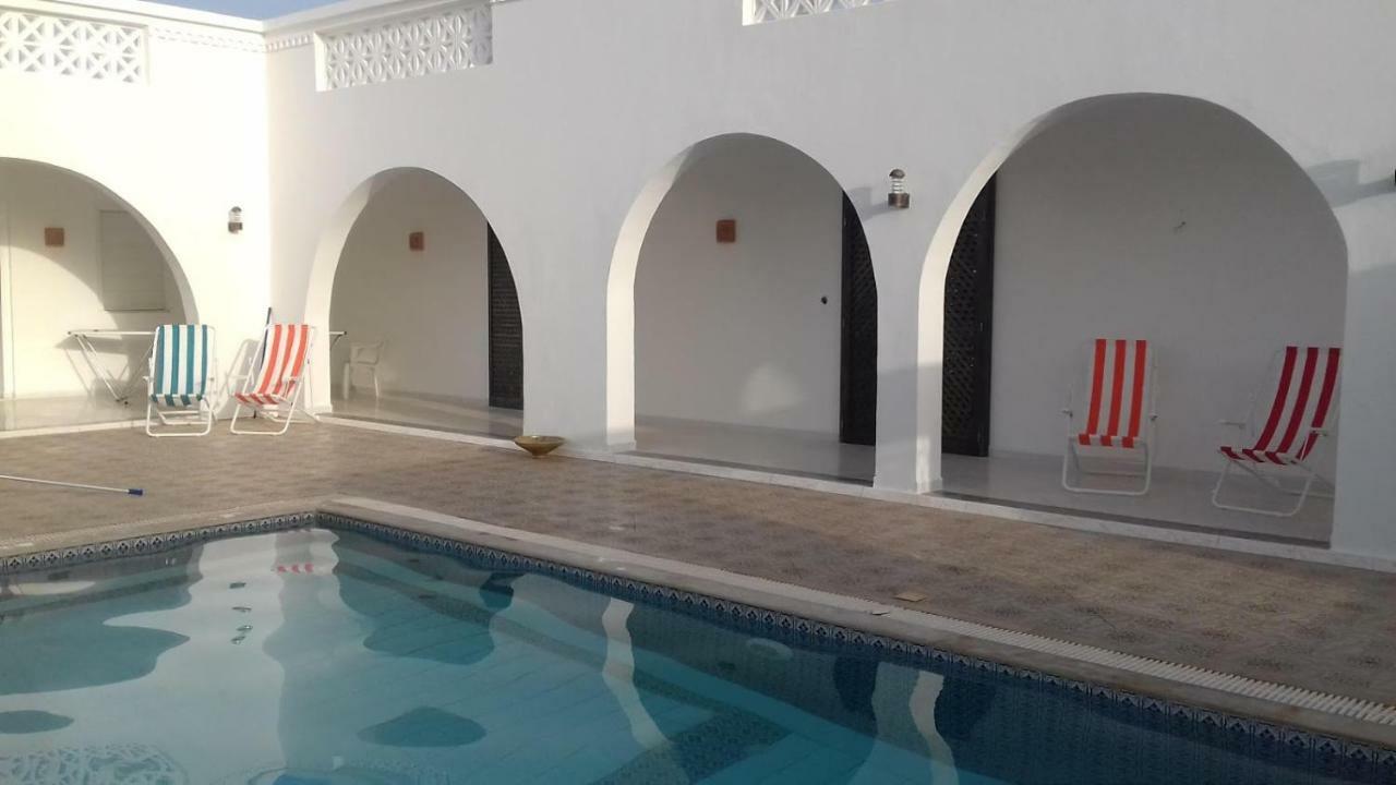 Dar Mamina Bed and Breakfast Sidi ash Shammakh Eksteriør billede