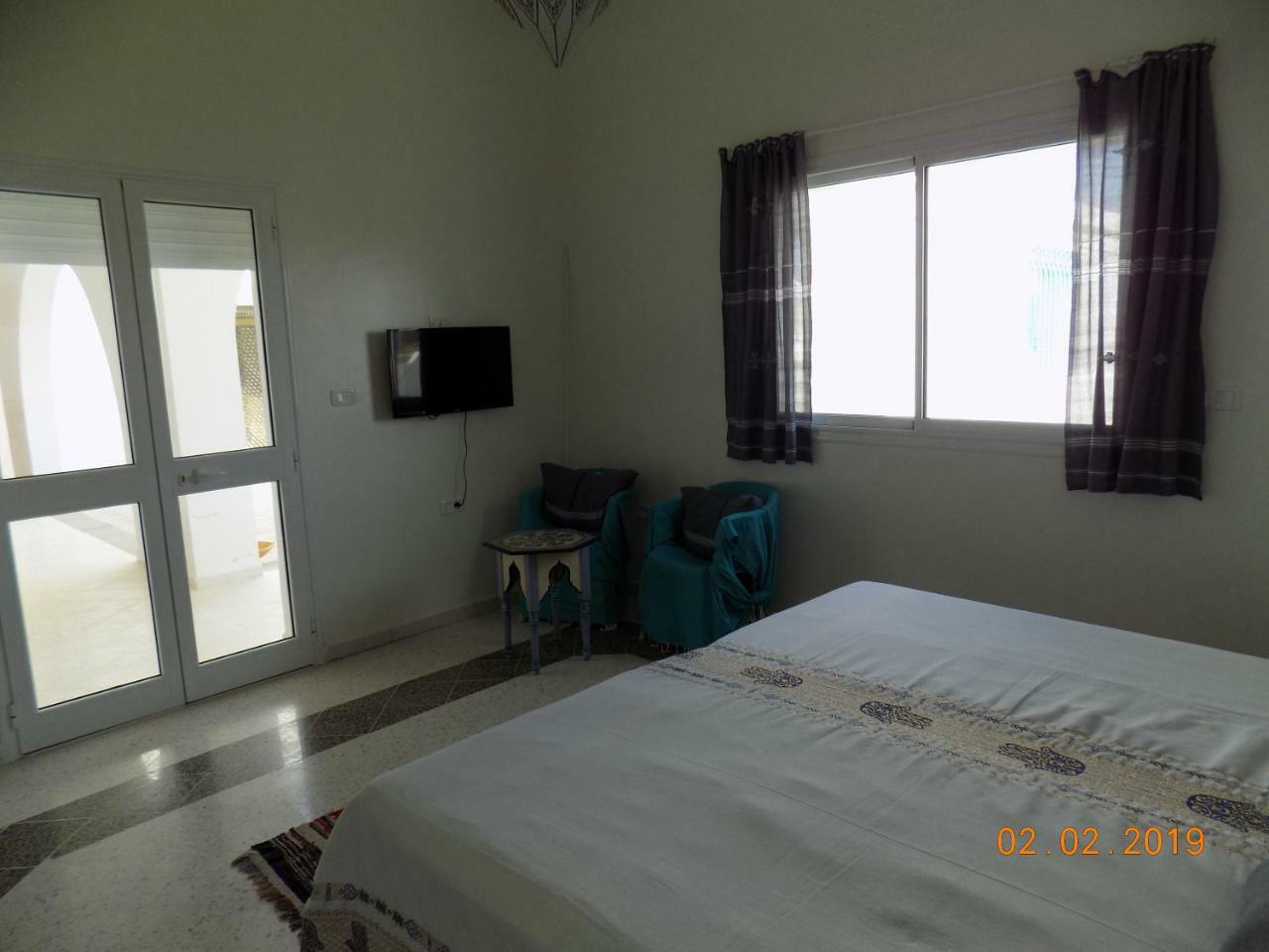 Dar Mamina Bed and Breakfast Sidi ash Shammakh Eksteriør billede