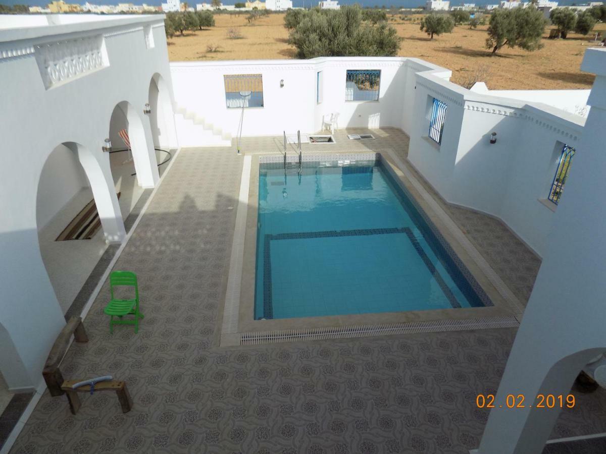 Dar Mamina Bed and Breakfast Sidi ash Shammakh Eksteriør billede
