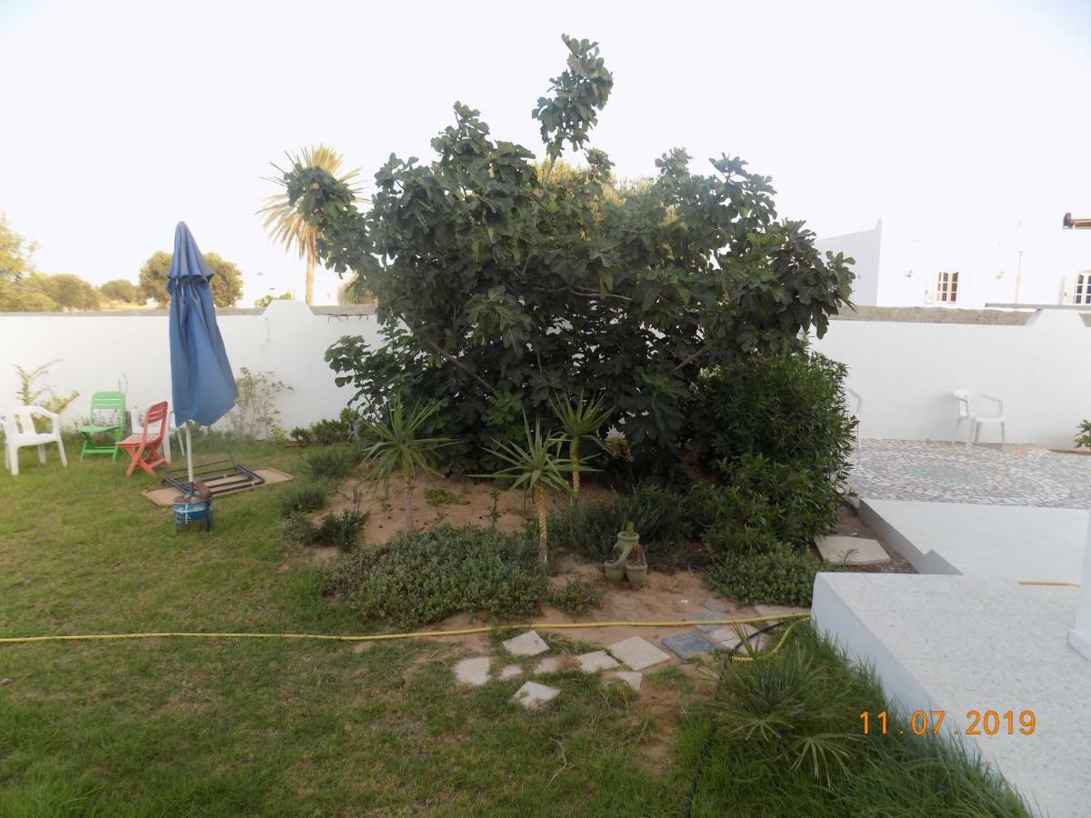 Dar Mamina Bed and Breakfast Sidi ash Shammakh Eksteriør billede